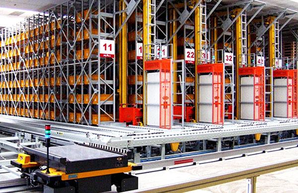 How many cargo spaces are there for a 20,000-square-meter warehouse asrs racking system?