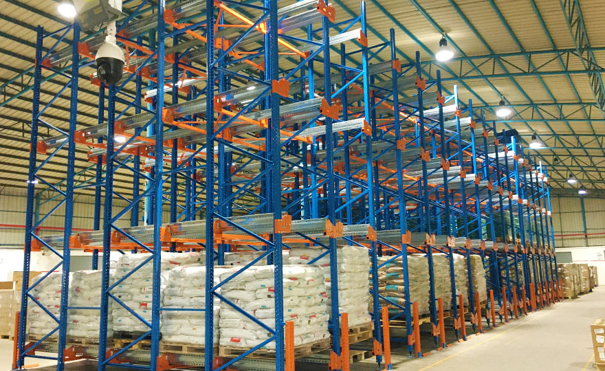 Chemical warehouse racks, intensive design, three-dimensional can be installed