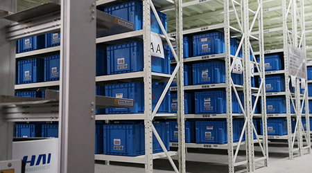 What types of intelligent small storage racks are there?