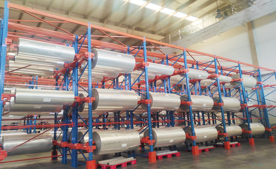 Are cantilevered shelves suitable for storing roll films? Analysis by warehouse heavy-duty shelving company