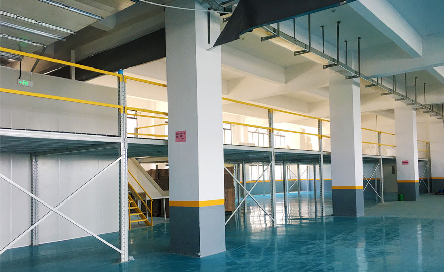 Will the cost of building a 50-square-meter platform rack on the attic be very high?