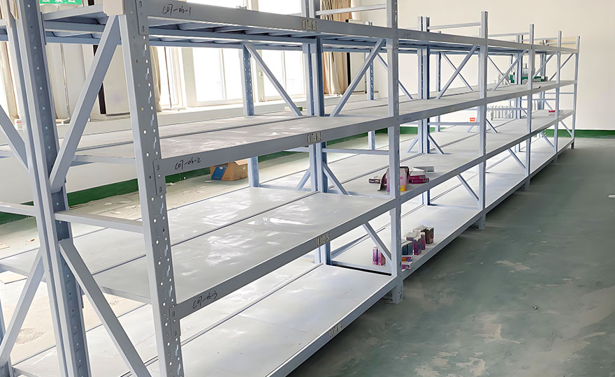 Lightweight factory warehouse shelves, manual storage solution for small and medium-sized items
