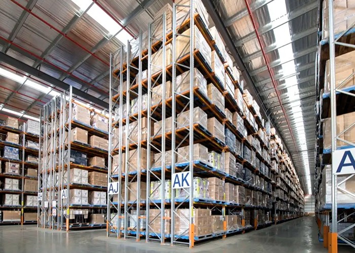 Which industries are the double-deep pallet racking systems suitable for?