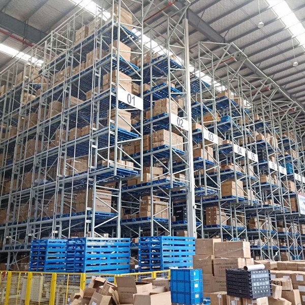 What is the maximum load-bearing capacity of Dongguan three-dimensional warehouse shelves?