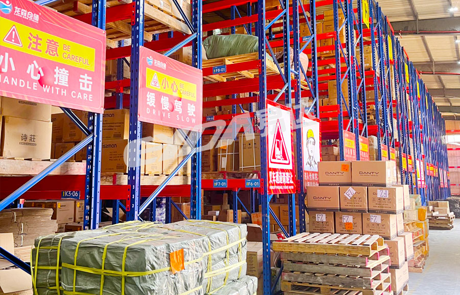 Narrow aisle racking