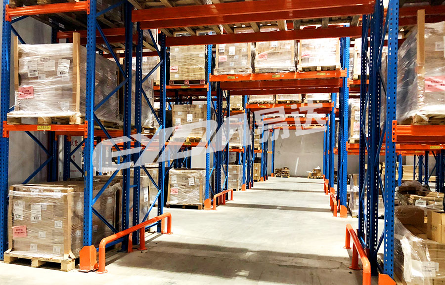 pallet racks