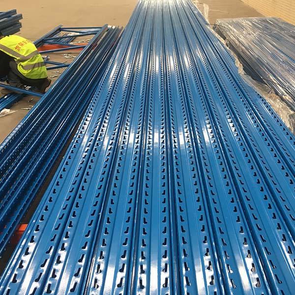 storage rack columns