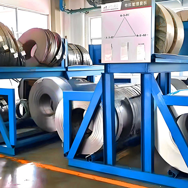 factory round steel racks